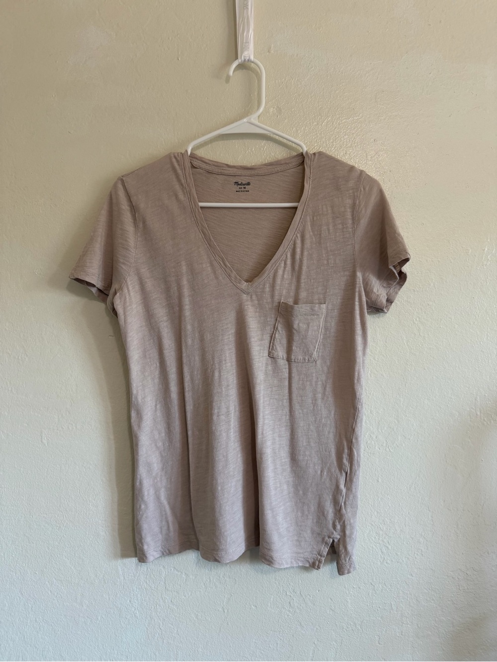 Madewell Taupe Beige V-Neck Pocket T-Shirt